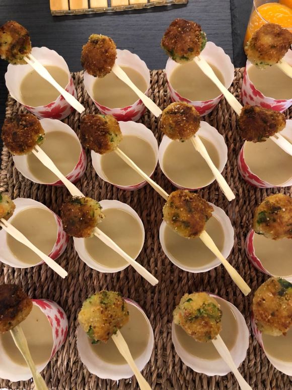 1B55125F-83BF-43D3-BFDF-4667EE53FEE0