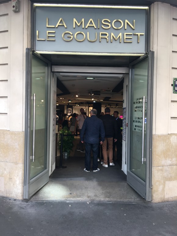 4E0B9062-8BB5-4739-B9B4-BB131F930F62